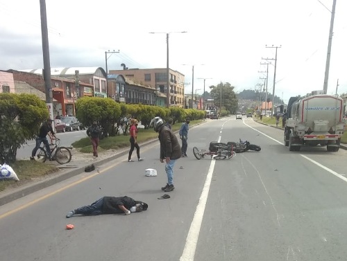 Ciclista resultó lesionado en accidente de tránsito en Facatativá