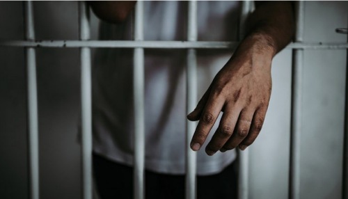 Cárcel para hombre que habría abusado sexualmente de su hija menor de edad durante ocho años