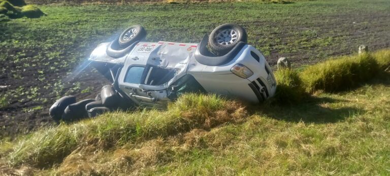 Accidente de tránsito en la vía Facatativá – Zipacón: Camioneta se vuelca sin dejar heridos