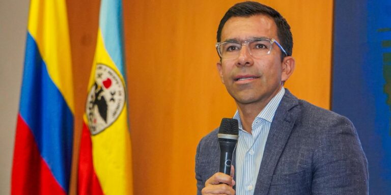 Más de $10.000 millones de inversión para el bienestar de las personas mayores en Cundinamarca