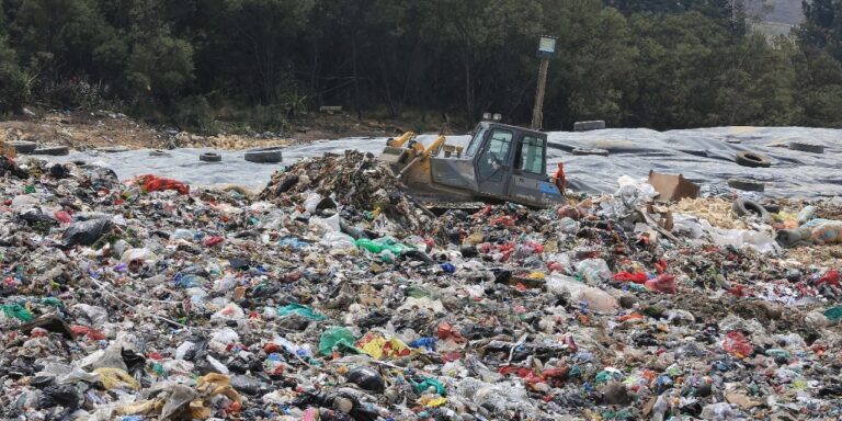 Cierre del relleno sanitario de Mondoñedo no afectará la salud pública de los municipios de Cundinamarca: gobernador Jorge Rey