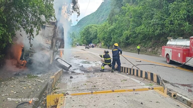 Tragedia en la vía Apulo-La Mesa: conductor fallece calcinado tras accidente