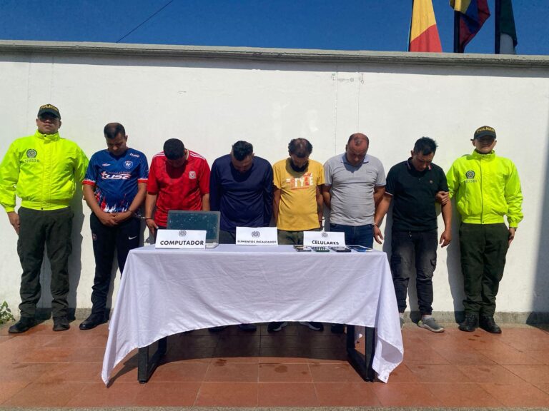 Cayeron “Los Invisibles”, señalados de haber hurtado 188 millones de pesos y secuestrado al propietario del restaurante “El Veleño”