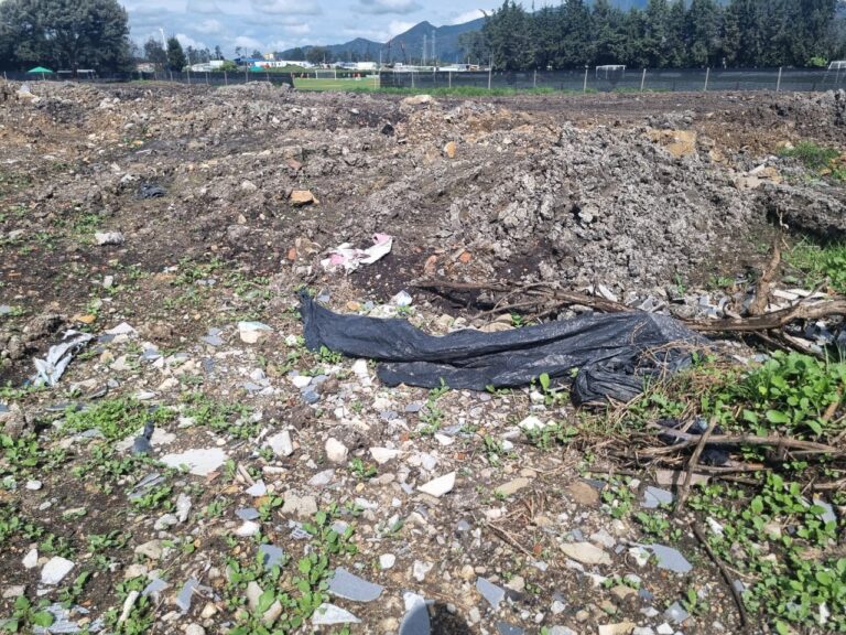 Predio con fines agrícolas era usado como depósito de escombros en Mosquera, Cundinamarca