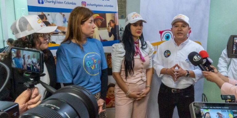 35 pacientes de Cundinamarca se beneficiaron de la jornada de operación de cataratas en el Hospital San Rafael