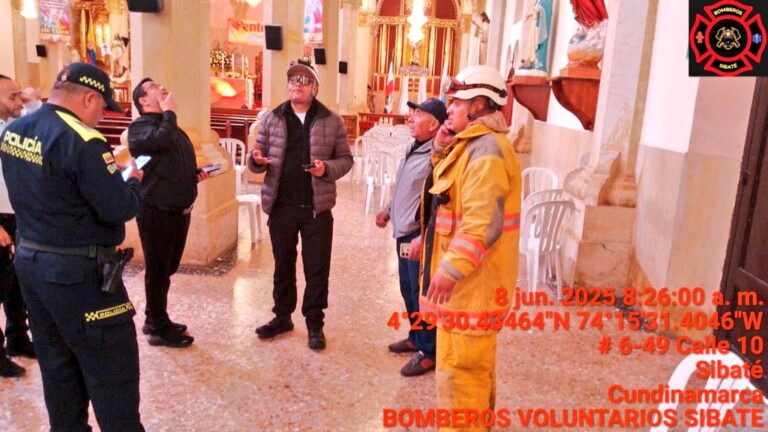 Temblor en Cundinamarca deja daños en iglesias, vías y redes eléctricas