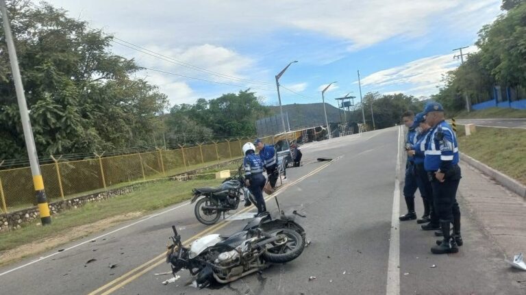 Muere sargento de la Policía en accidente de tránsito en Melgar