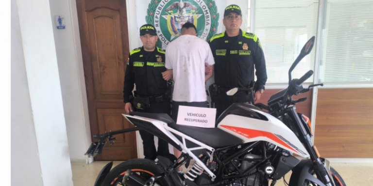 Capturados dos hombres tras hurto de motocicleta en el municipio de El Colegio, (Cundinamarca)