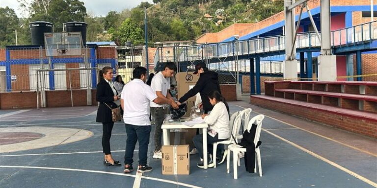 Aumenta en 36 % la participación de jóvenes en elecciones de Consejos de Juventud en Cundinamarca