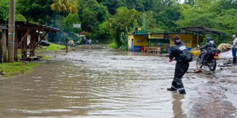 Cundinamarca en emergencia por lluvias: más de 14 incidentes afectan vías en Pacho, San Francisco y Facatativá
